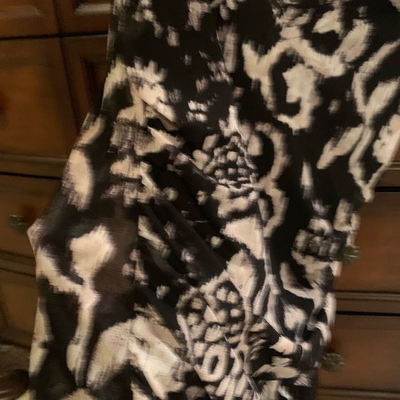 Top - Picture 3 of 5